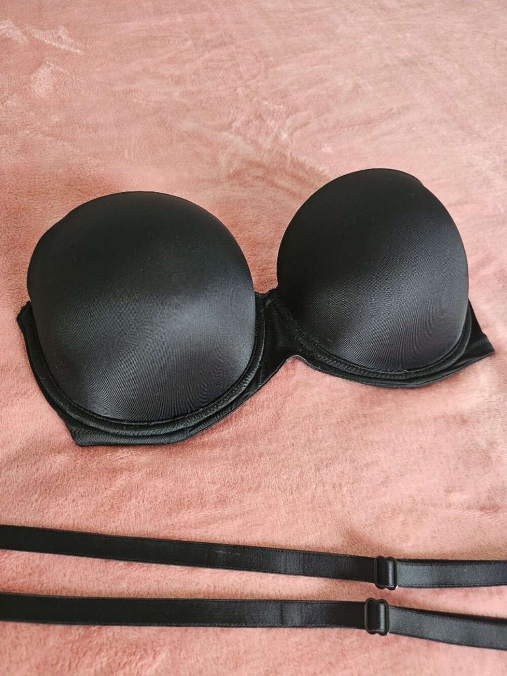 VICTORIA'S SECRET PINK black push-up bra 34DD PRE OWNED - Picture 5 of 11